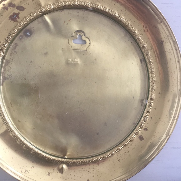 Set of 3 Vintage/Antique  Round Brass Picture Frame Plates - Made in England - Picture 7 of 8